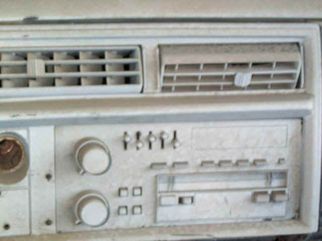 '91 Production Tape player/Radio.