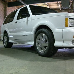                                 1993 Typhoon 0325