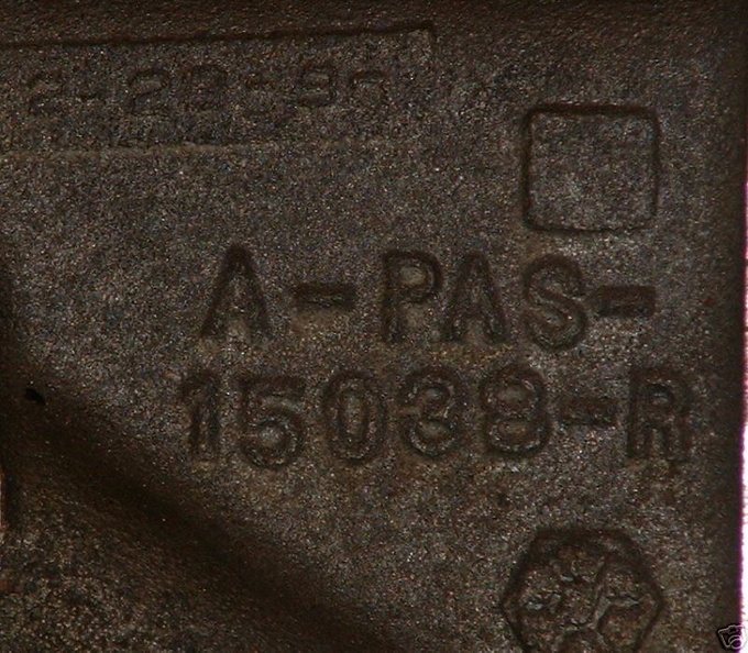 92Sy4855_13.jpg