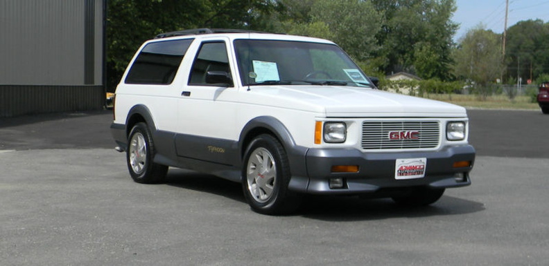 93Ty1833-04.JPG