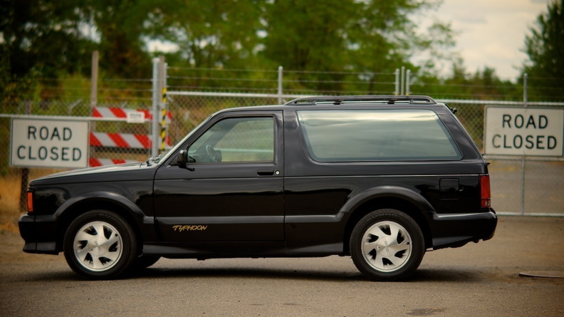 93Ty0409-07.jpg