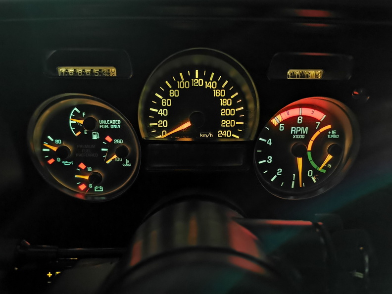 93Ty1374-05.jpg