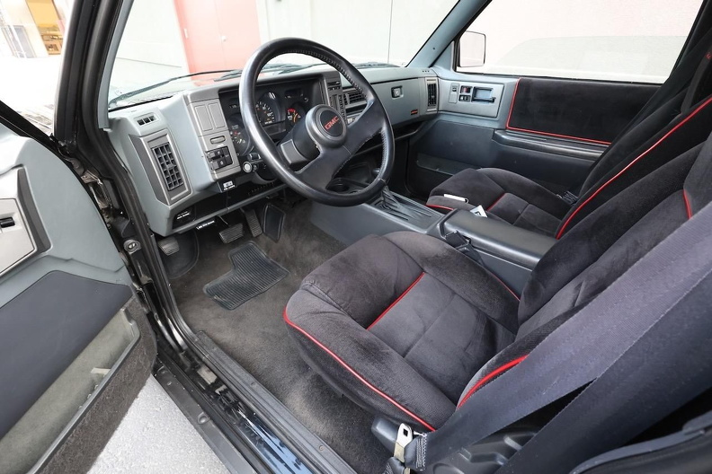 91Sy1776-03.jpg