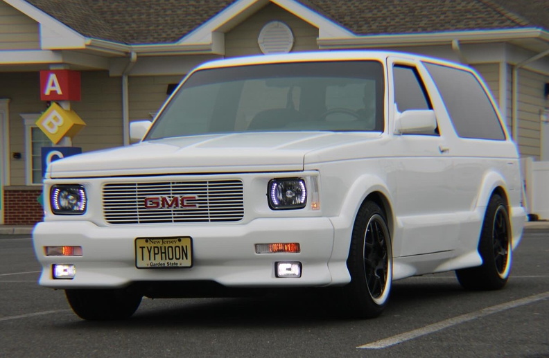 93Ty0648-100.jpg