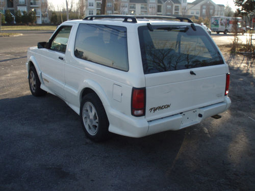 93Ty1068-04.JPG