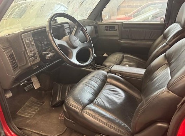 93Ty1629-04.jpg